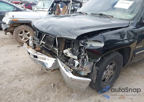 2002 Chevrolet Silverado 1500 Ls z USA, uszkodzony, nr VIN 2GCEC19T821408642